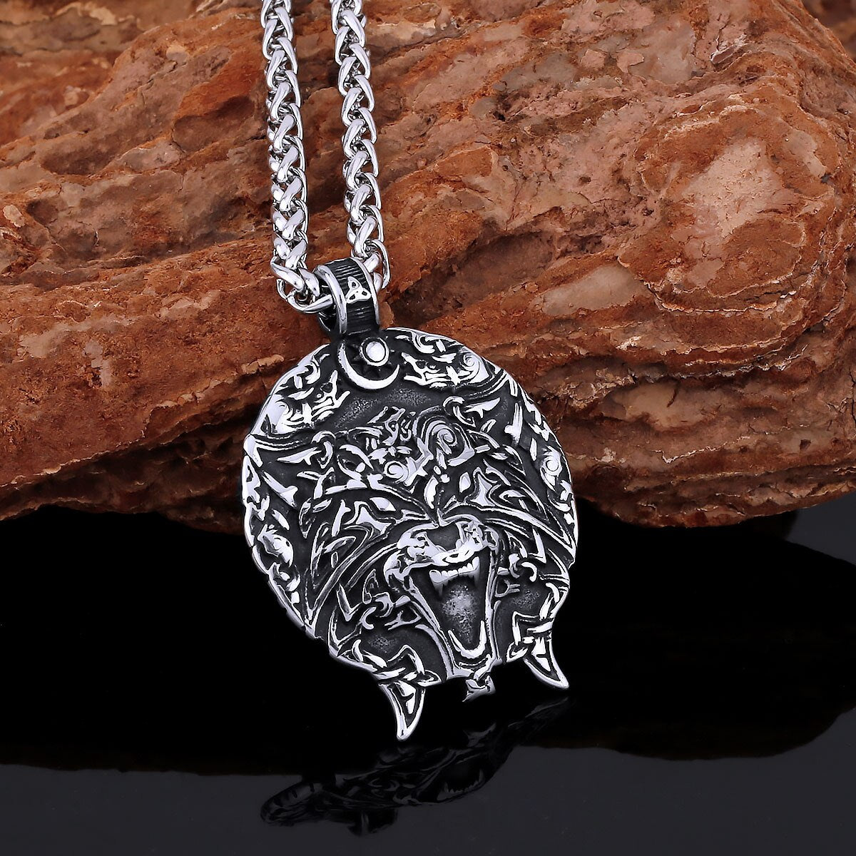 Head Celtic Wolf Necklace