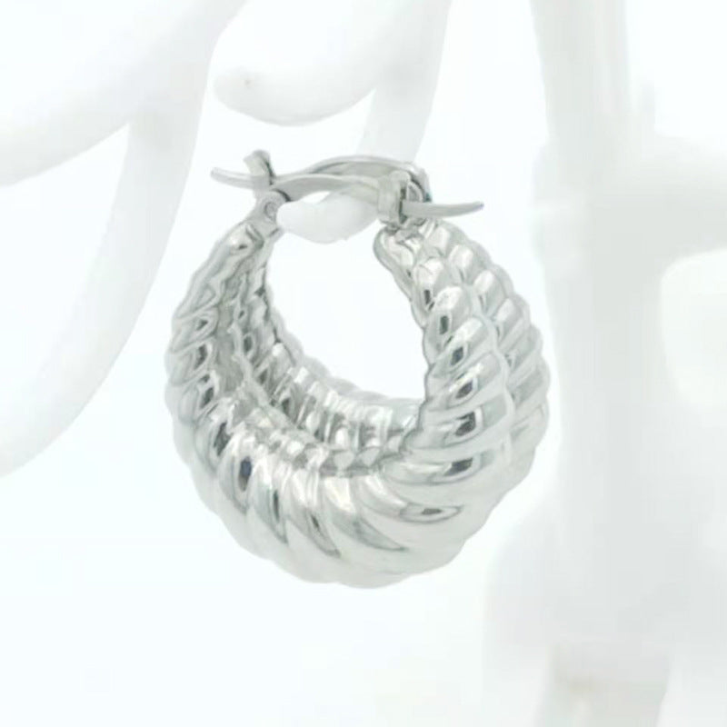 Round Crescent Earring